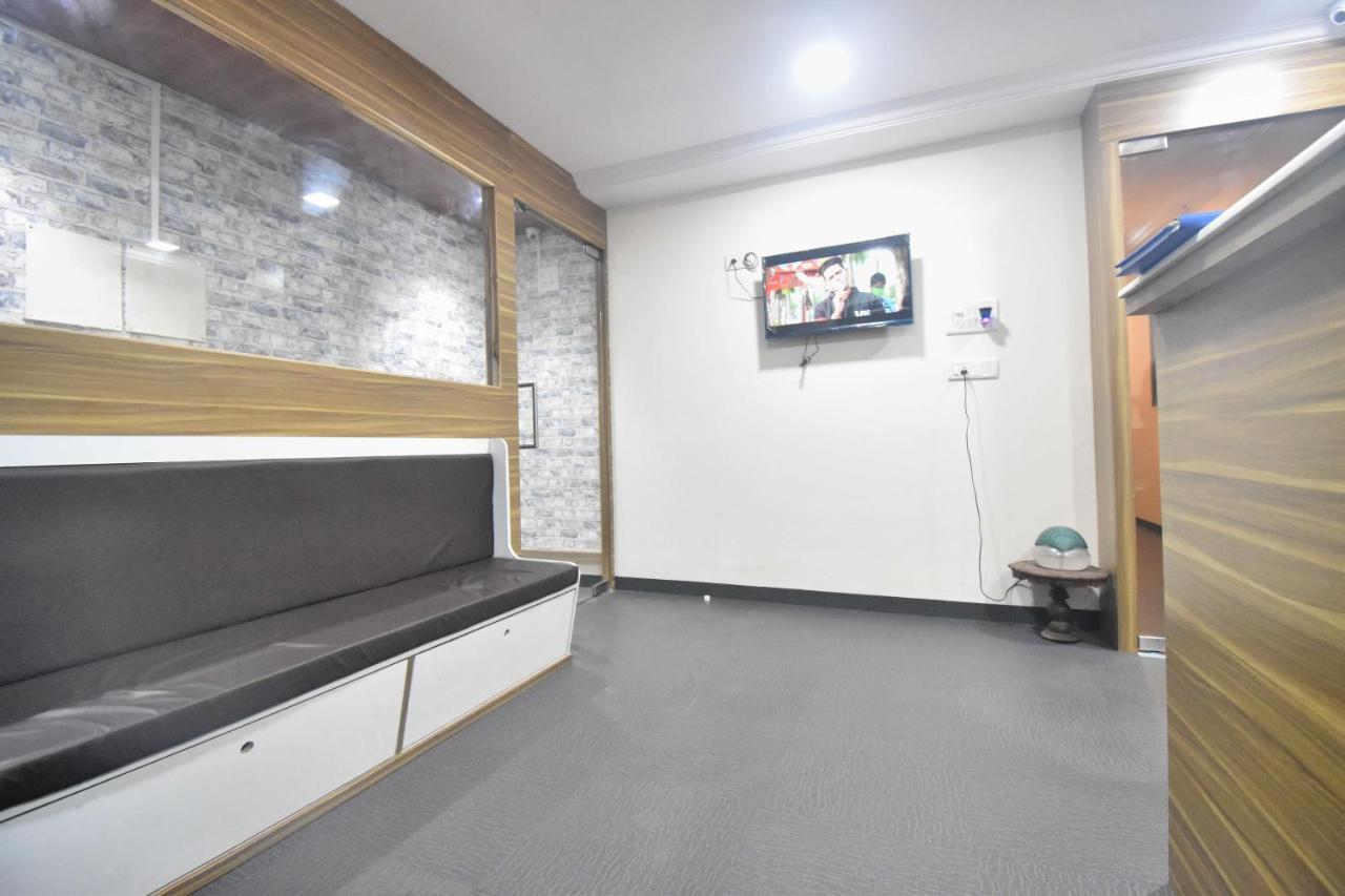 Balas Residency Mumbai Exterior photo